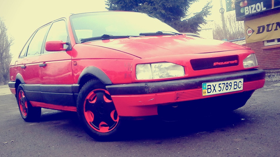 Volkswagen Passat B3 1.8 бензиновый 1989 | на DRIVE2