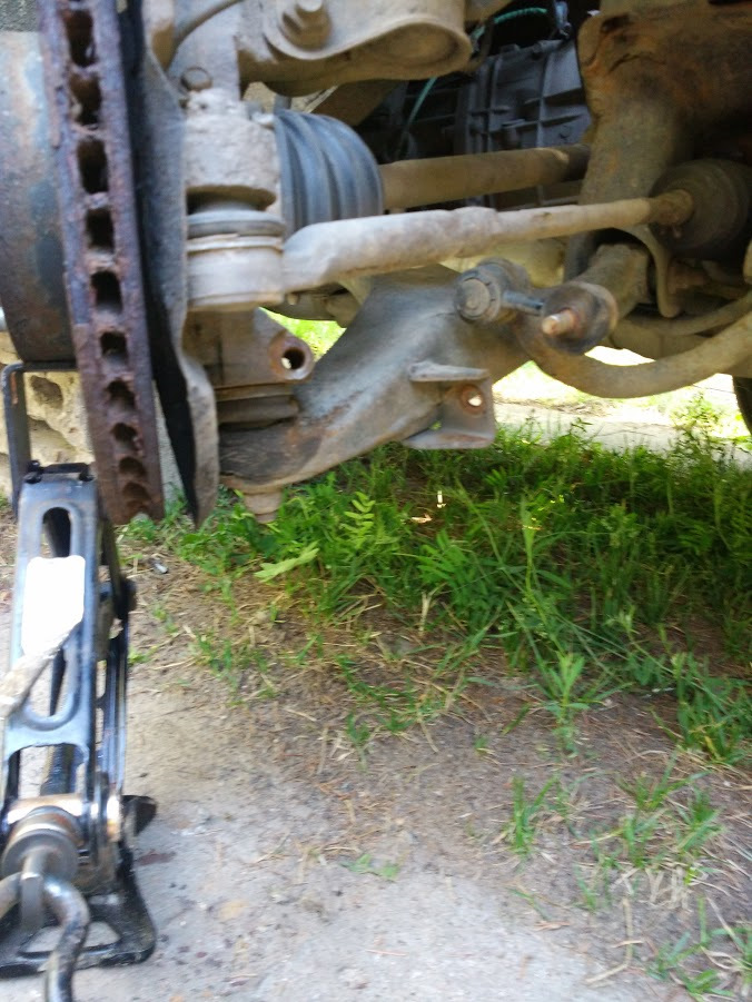 Замена пыльника ШРУСа и в последствии замена поворотного кулака ...