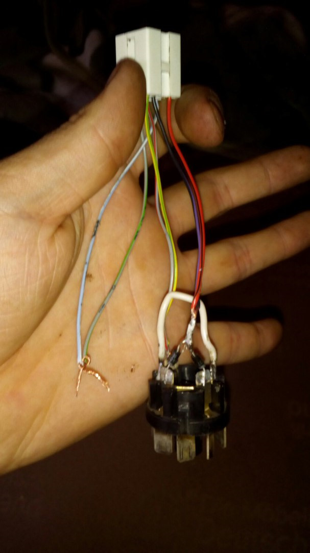 Евро аварийка ваз 2114. Евроаварийка на ваз 2114 без реле. Распиновка аварийки ваз 2114. Как подключить евро аварийку. Евроаварийка 2114.