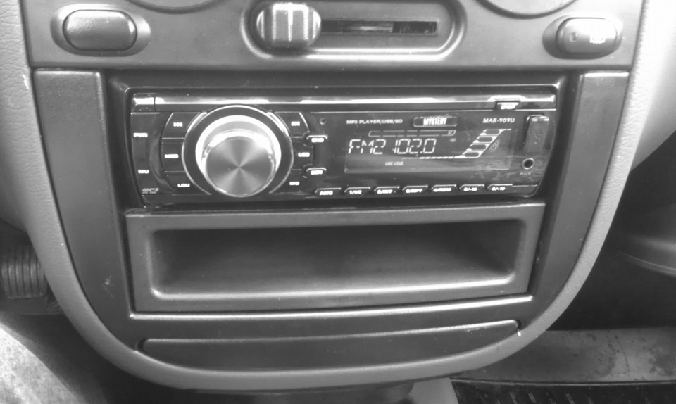 Установка шахты под магнитолу — ЗАЗ Sens, 1,3 л., 2011 года | автозвук ...