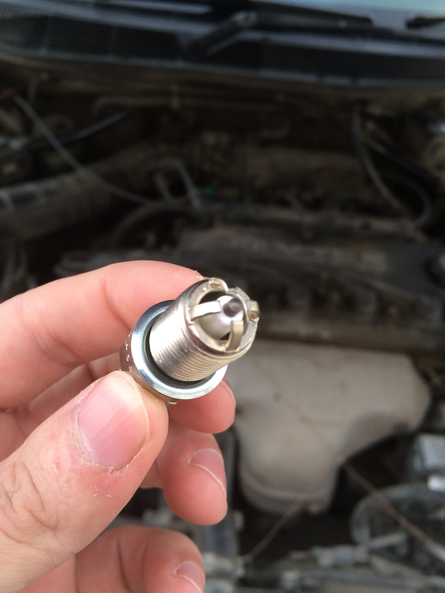 Замена свечей на BOSCH super 4 — DRIVE2