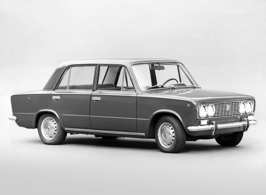 Жигули седан. Fiat 124. Жигули Фиат 124. Фиат 124 и ВАЗ 2103. Fiat 124 1968.