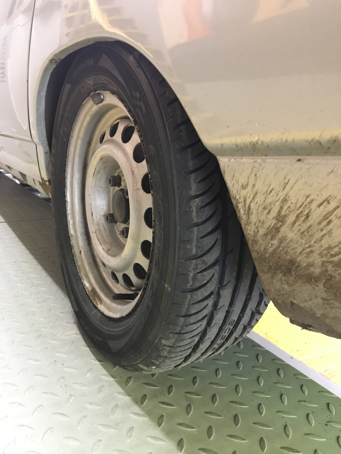 Rosava quartum s49 185 60 14. Кама 365 185 75 16с. Резина 175/75 r13. Шины 185 р 13. 205/60 r13 на ваз.