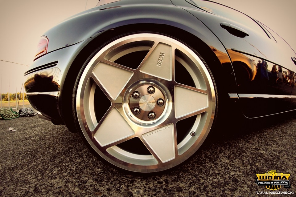 диски колесные штамп на додж караван 15 радиус. разболтовка додж. ниссан тиида разболтовка колес r15. Dodge stratus 1998. разболтовка dodge caliber 2007.