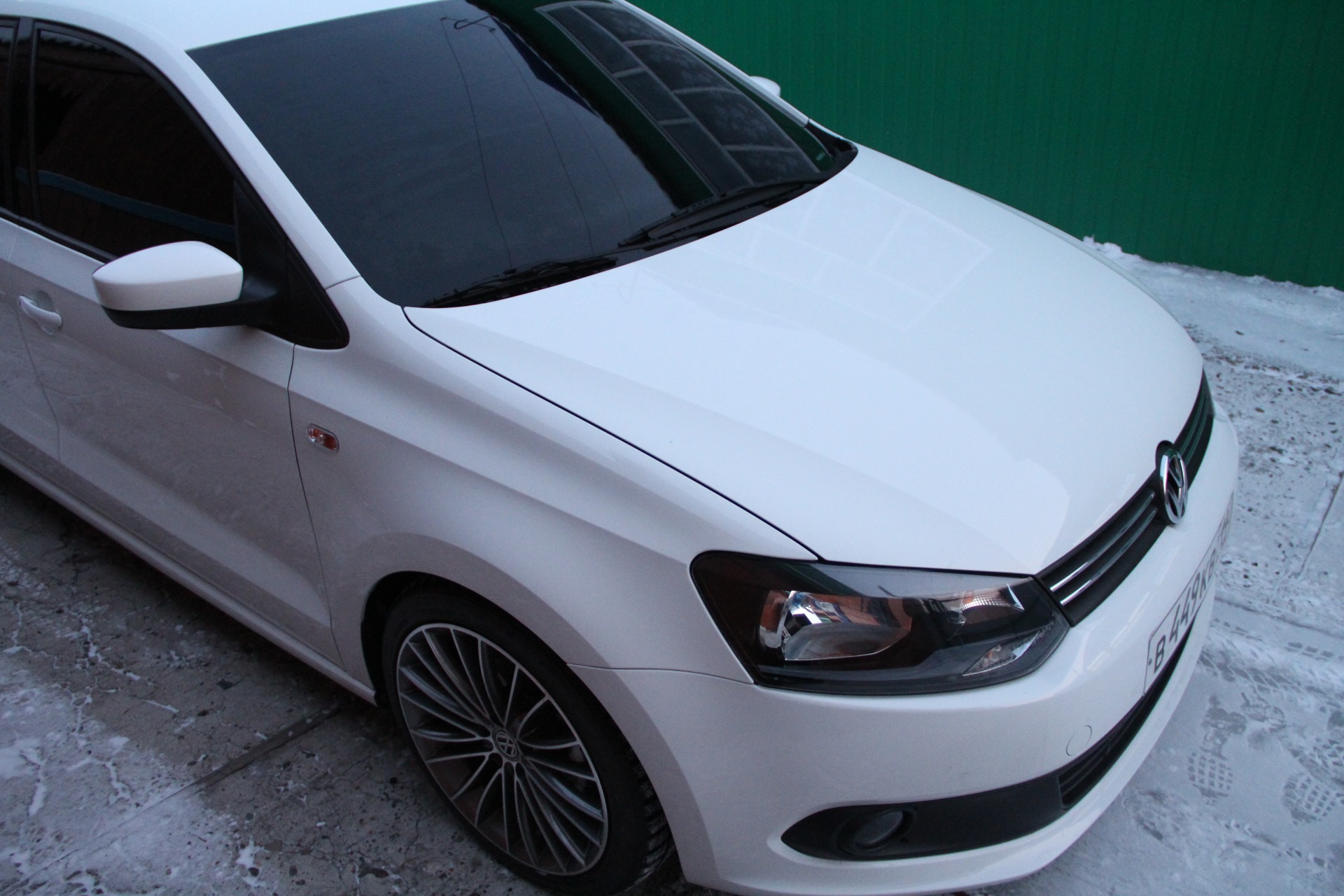 VW Polo тонированный