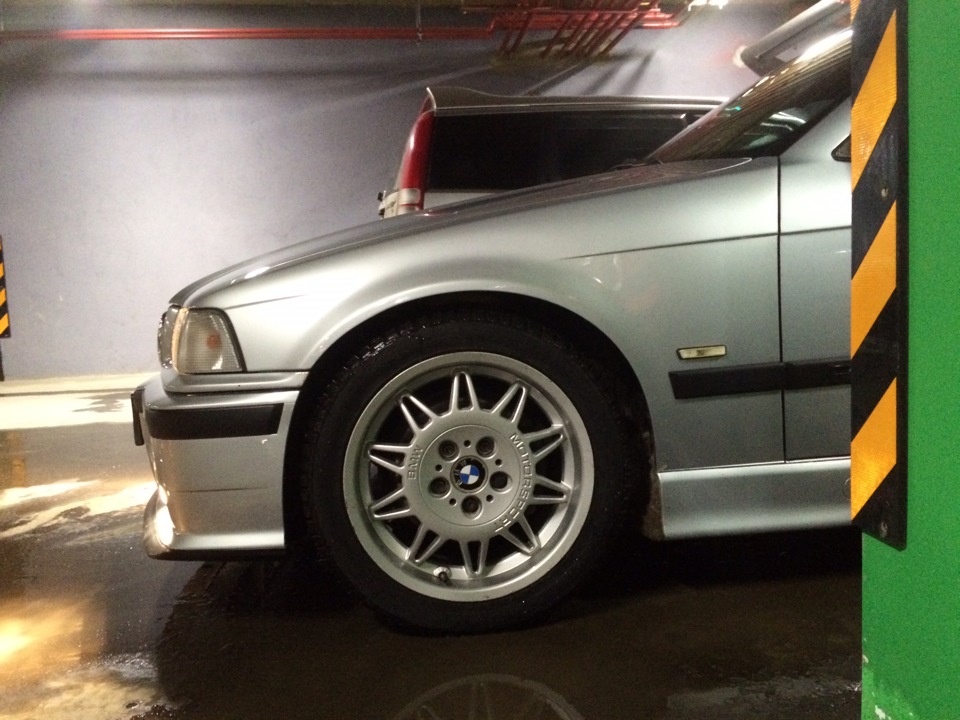 22 стиль. BMW 22 Style. E36 на 225 45 17. Резина 225/45 r17 на БМВ е36. BMW 22 Барнаул.