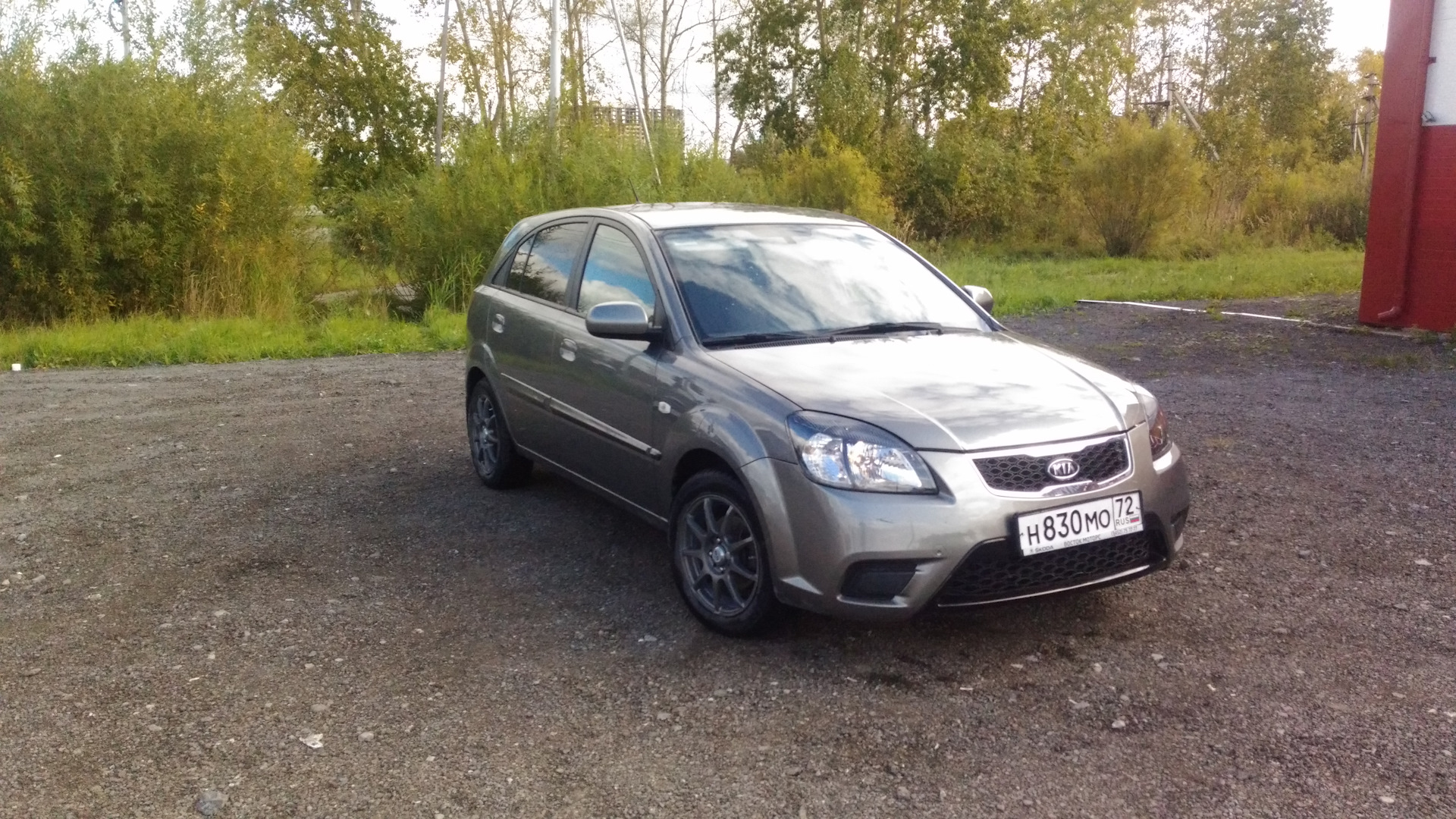 KIA Rio (2G) 1.4 бензиновый 2011 | Мелкая на DRIVE2