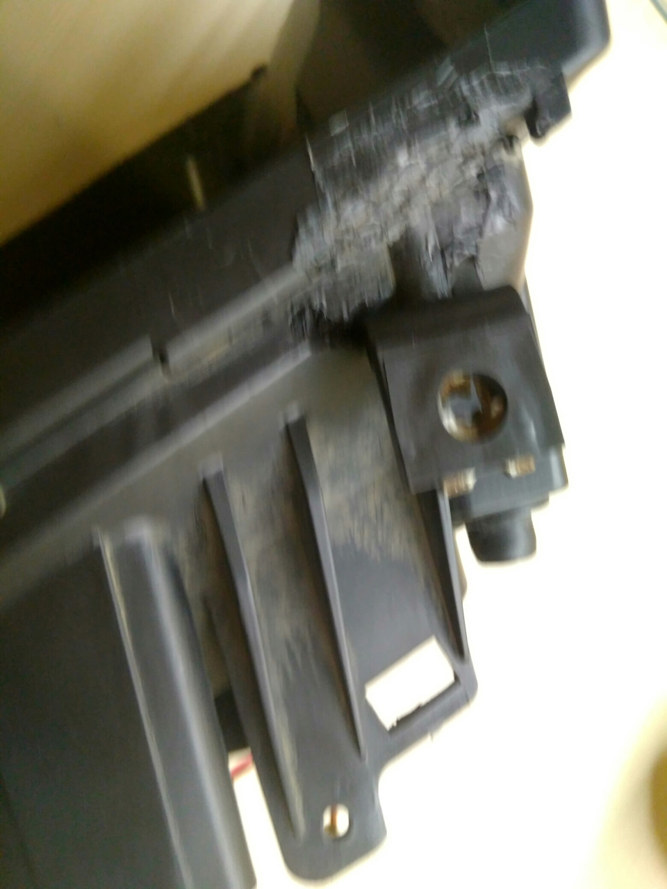 Ремонт креплений фар, полировка — Skoda Fabia Mk1, 1,4 л, 2003 года ...