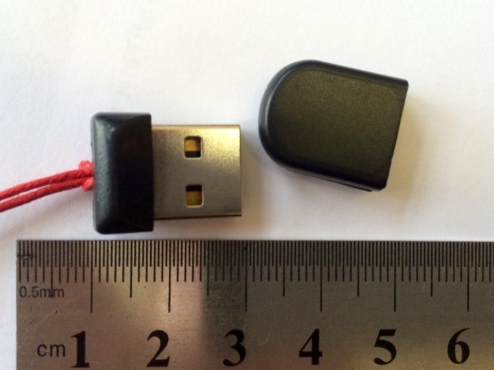 Unboxing #4 USB 2.0 мини флэшка для магнитолы — Lada Ларгус, 1,6 л ...