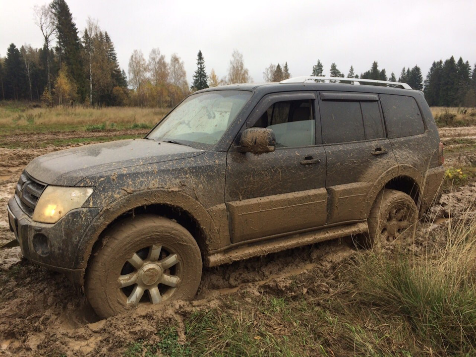 Фото в бортжурнале Mitsubishi Pajero (4G)