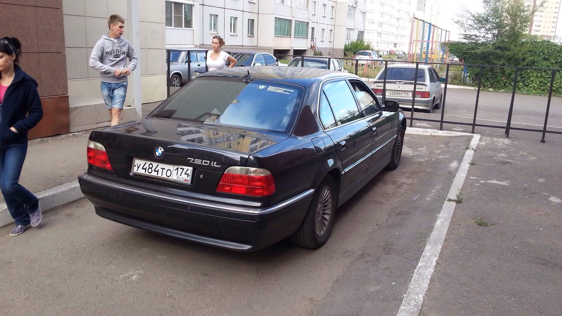 BMW 7 series (E38) 5.4 бензиновый 2000 | шикарная брюнетка на DRIVE2