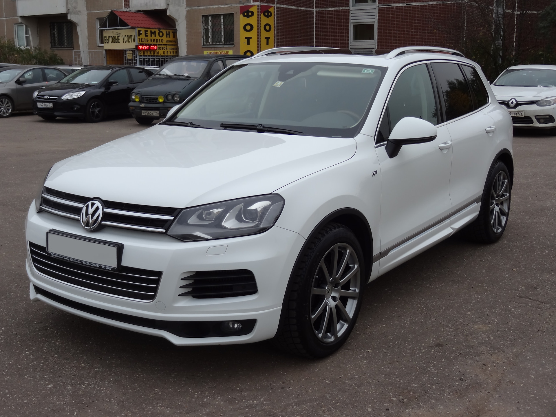 Volkswagen Touareg r line