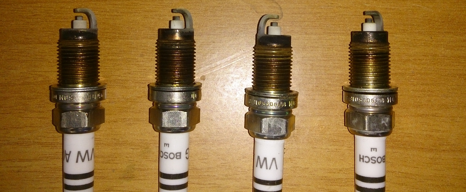 Замена топливного фильтра и свечей зажигания. — Volkswagen Polo Sedan ...