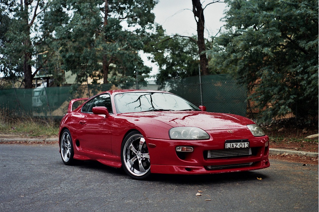    Toyota Supra 30 1999 