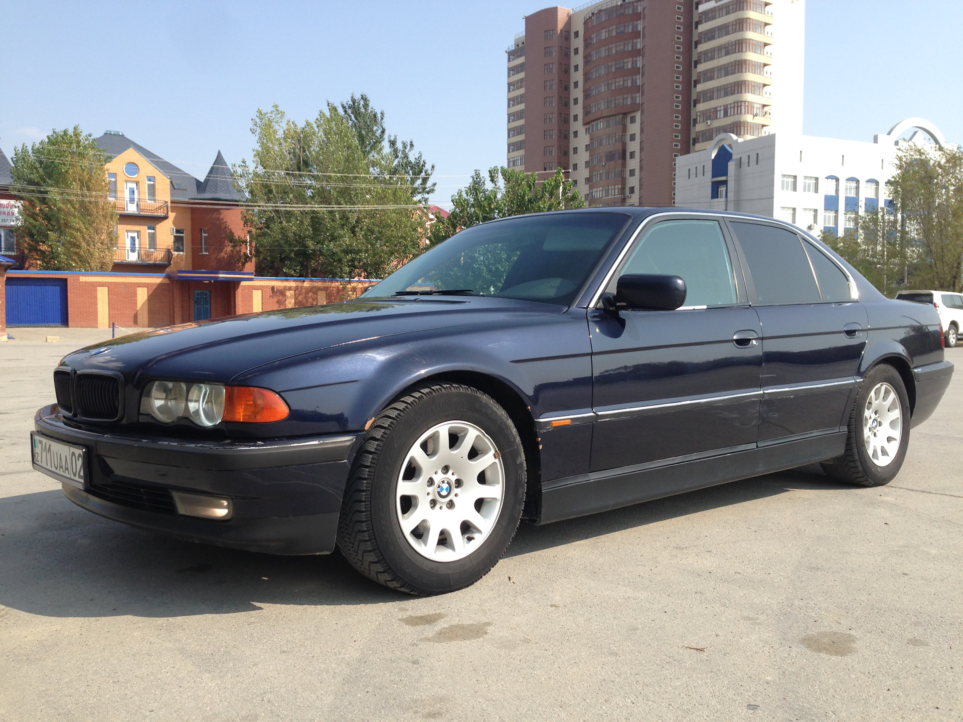 2 июля 2000. BMW 7 e38 2000. БМВ 7 2000. БМВ 7 1998. BMW e38 728i.