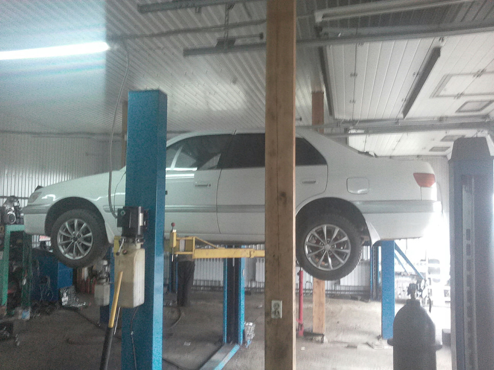 Скрип колеса, но при нажатии на тормоз исчезает — Toyota Corona Premio ...