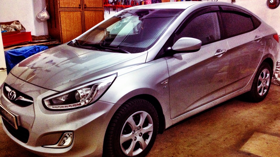 Установка сигнализации — Hyundai Solaris, 1,6 л., 2013 года ...