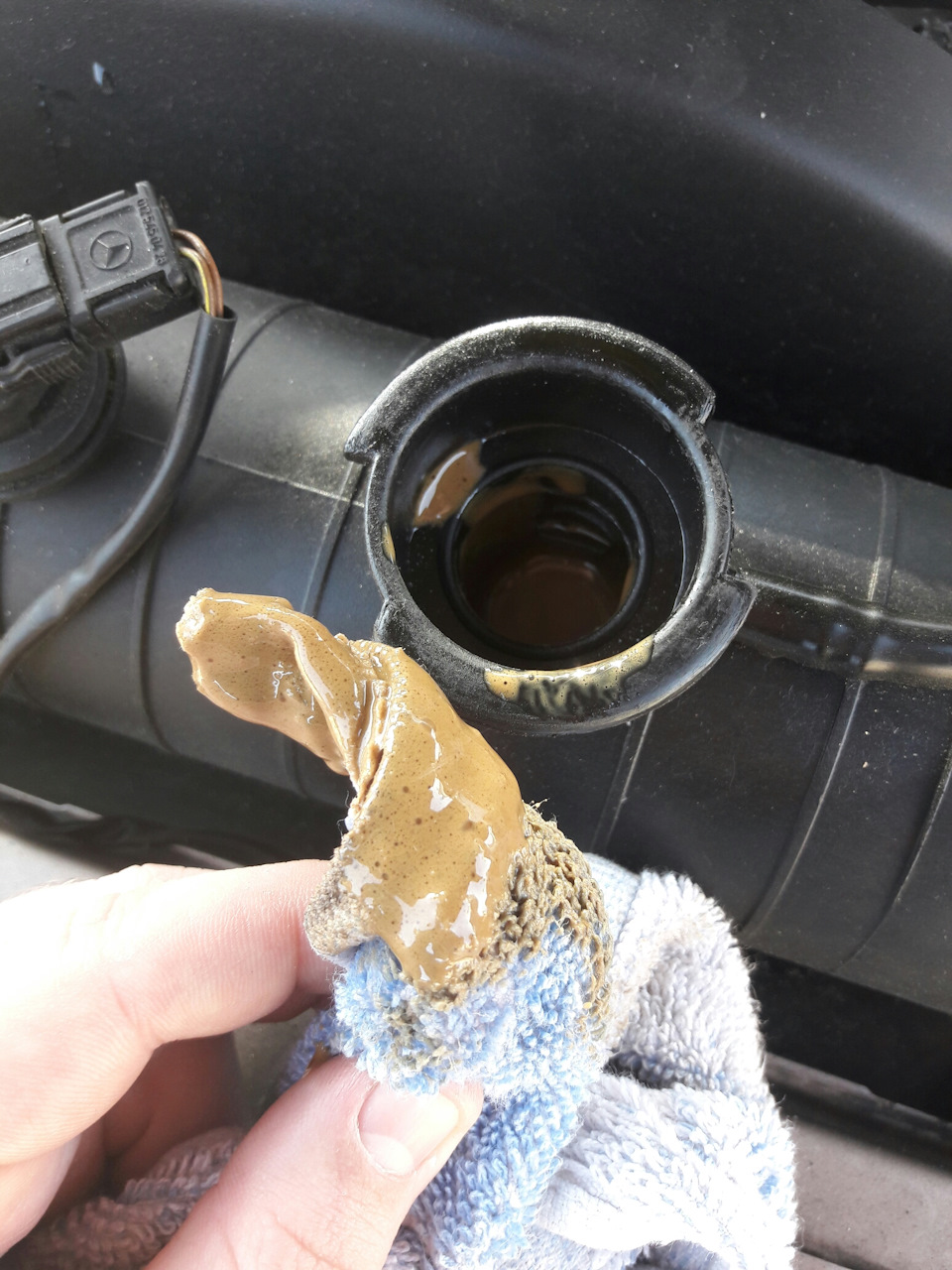 Масло в антифризе(решил проблему) — Mercedes-Benz C-class (W202), 1,8 л ...