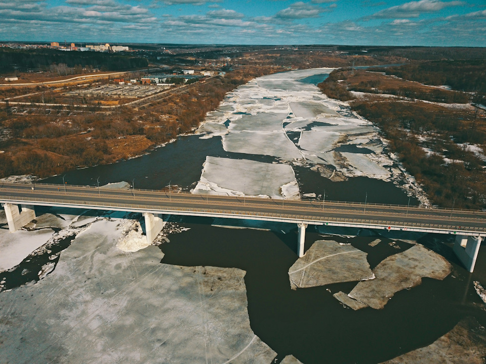 Как рушится лед прямо на глазах или ледоход на Оке — Сообщество «Дроны ...