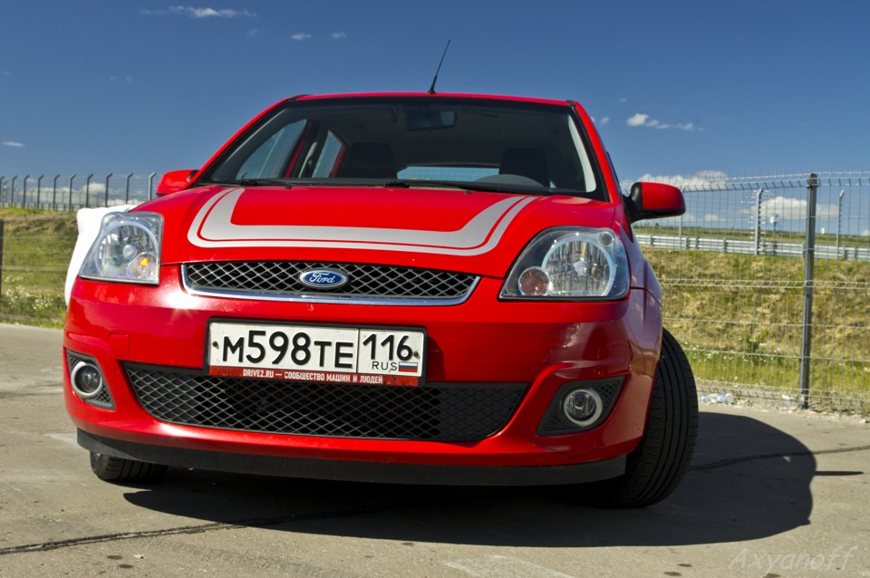 Она — живая! — Lada Калина Спорт (1G)