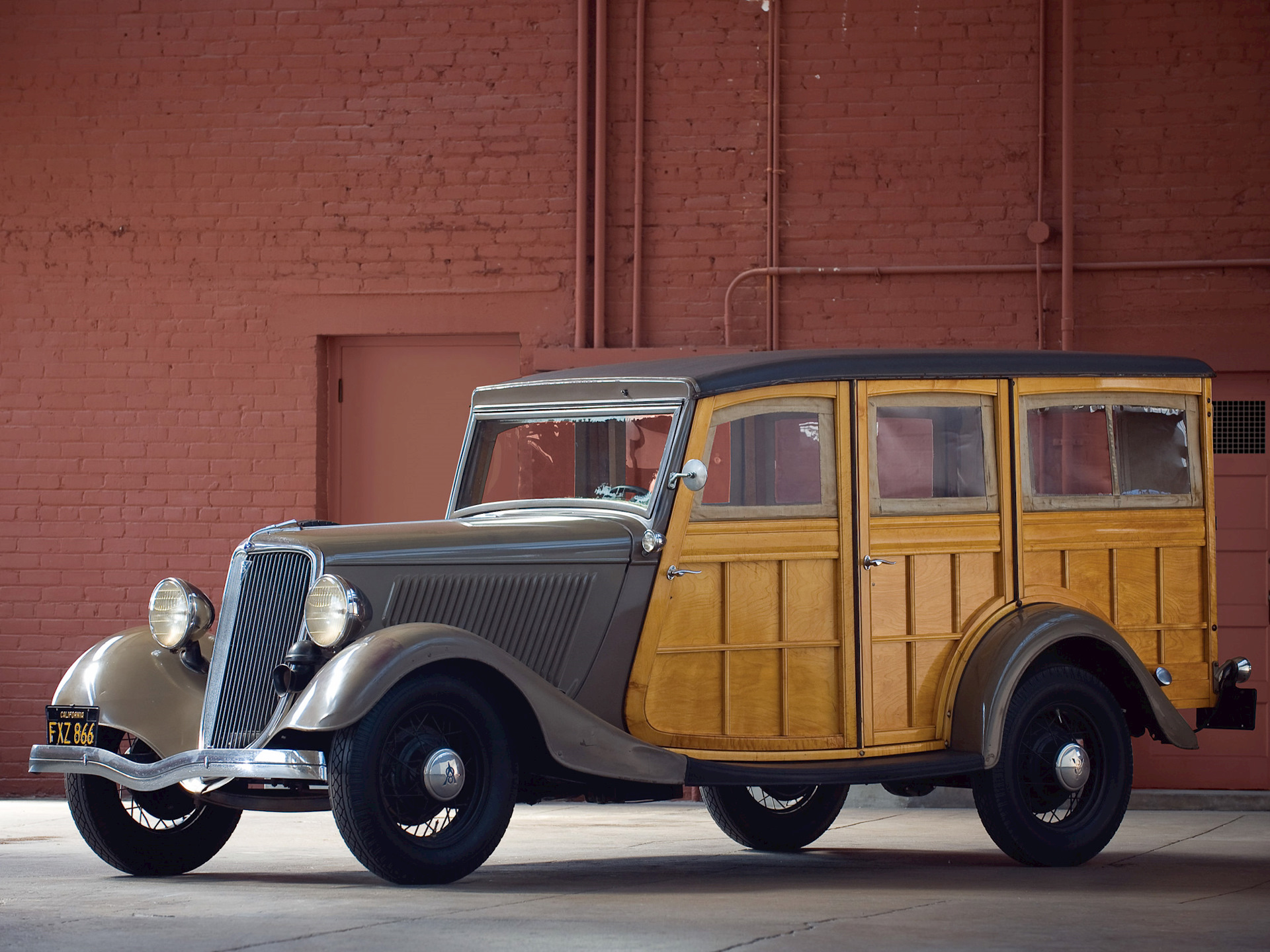 Ford Deluxe Roadster 1934