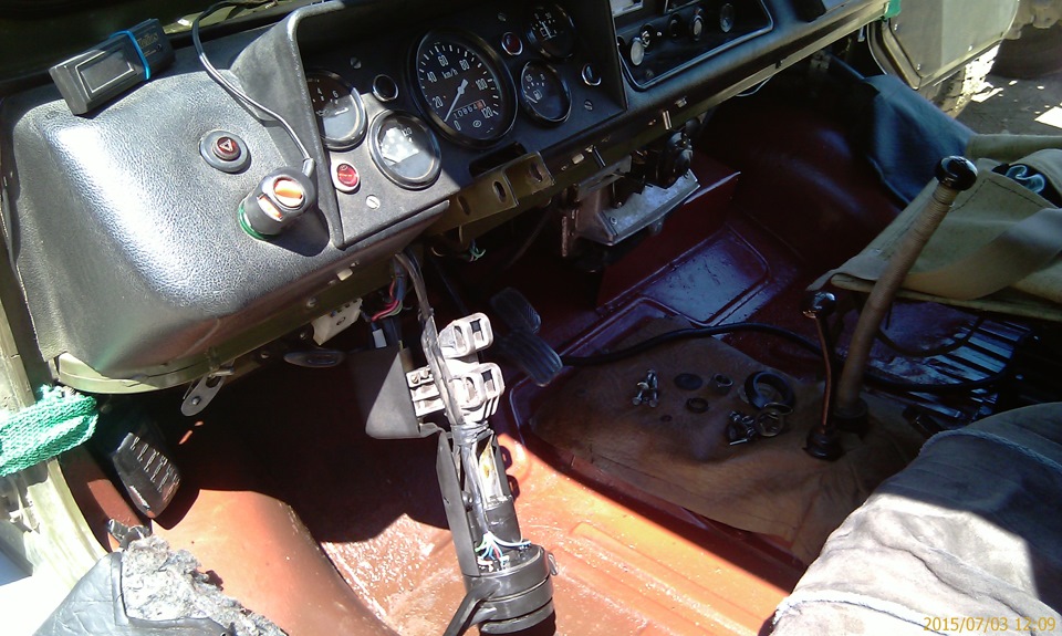 Всем доброго времени — занялся установкой рулевого редуктора — ЛуАЗ 969 ...