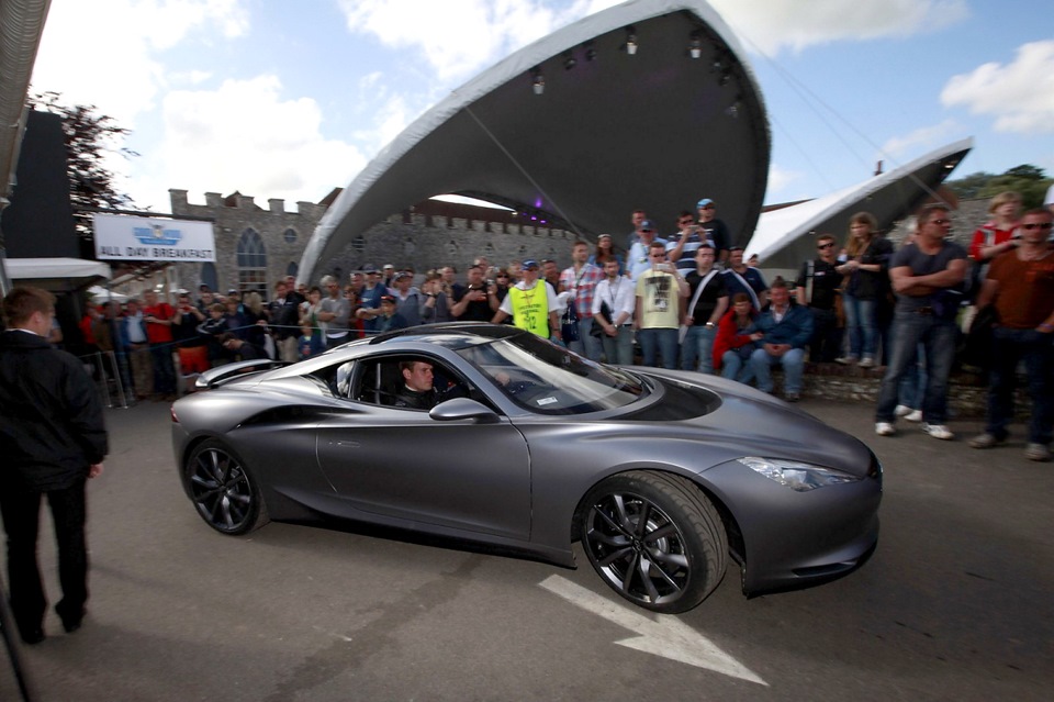 Infiniti Emerg e Concept