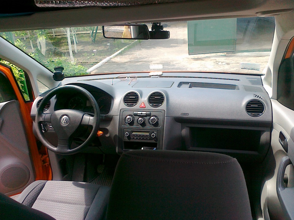 Photo from the logbook Volkswagen Caddy (3G)