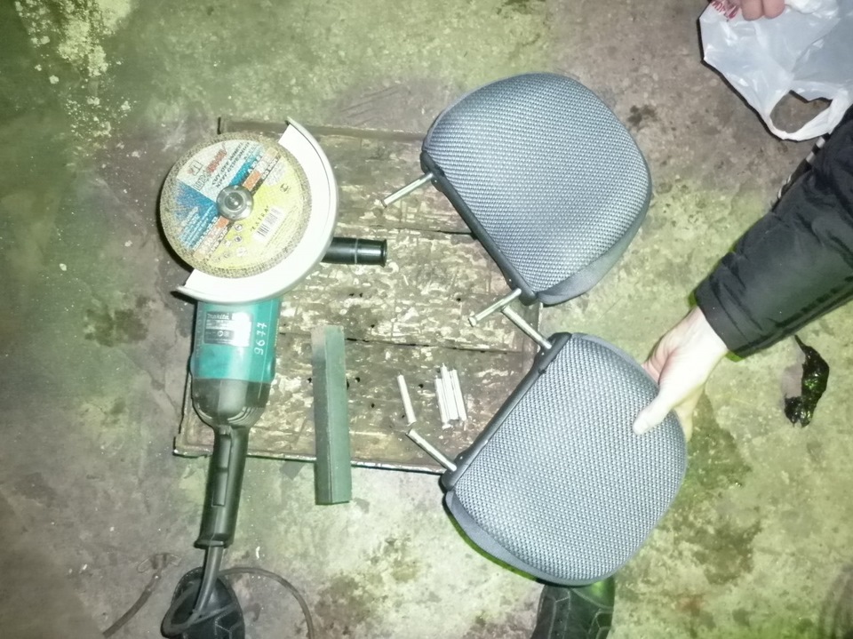 Короткоходные Подголовники — Lada 2113, 1,6 л, 2012 года | своими ...