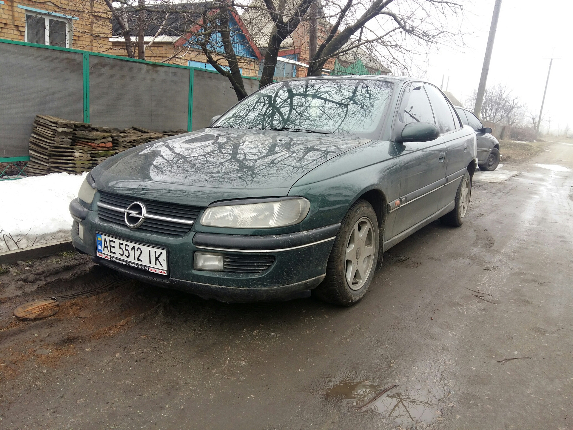 opel omega 1996 решетка opel omega 1996 решетка
