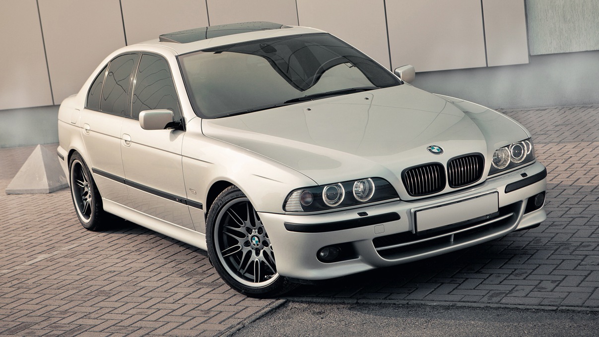 BMW 5-Series i AT ( - ) - технические характеристики