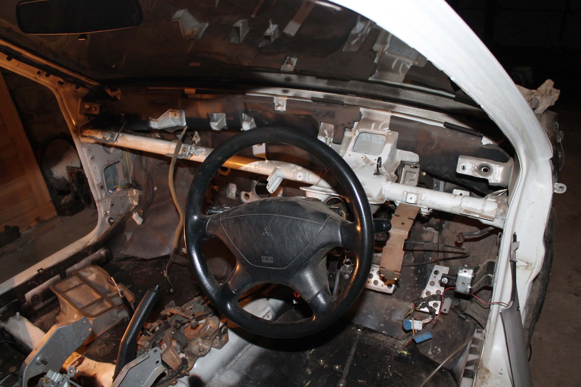 Ремонт печки мицубиси. Корпус печки лансер 9. Митсубиси лансер 9 тросики печки. Радиатор печки лансер 10. Печка митсубиси лансер 9.