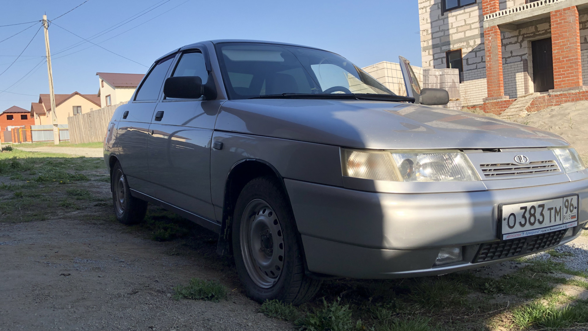 Автомобиль Богдан 2110