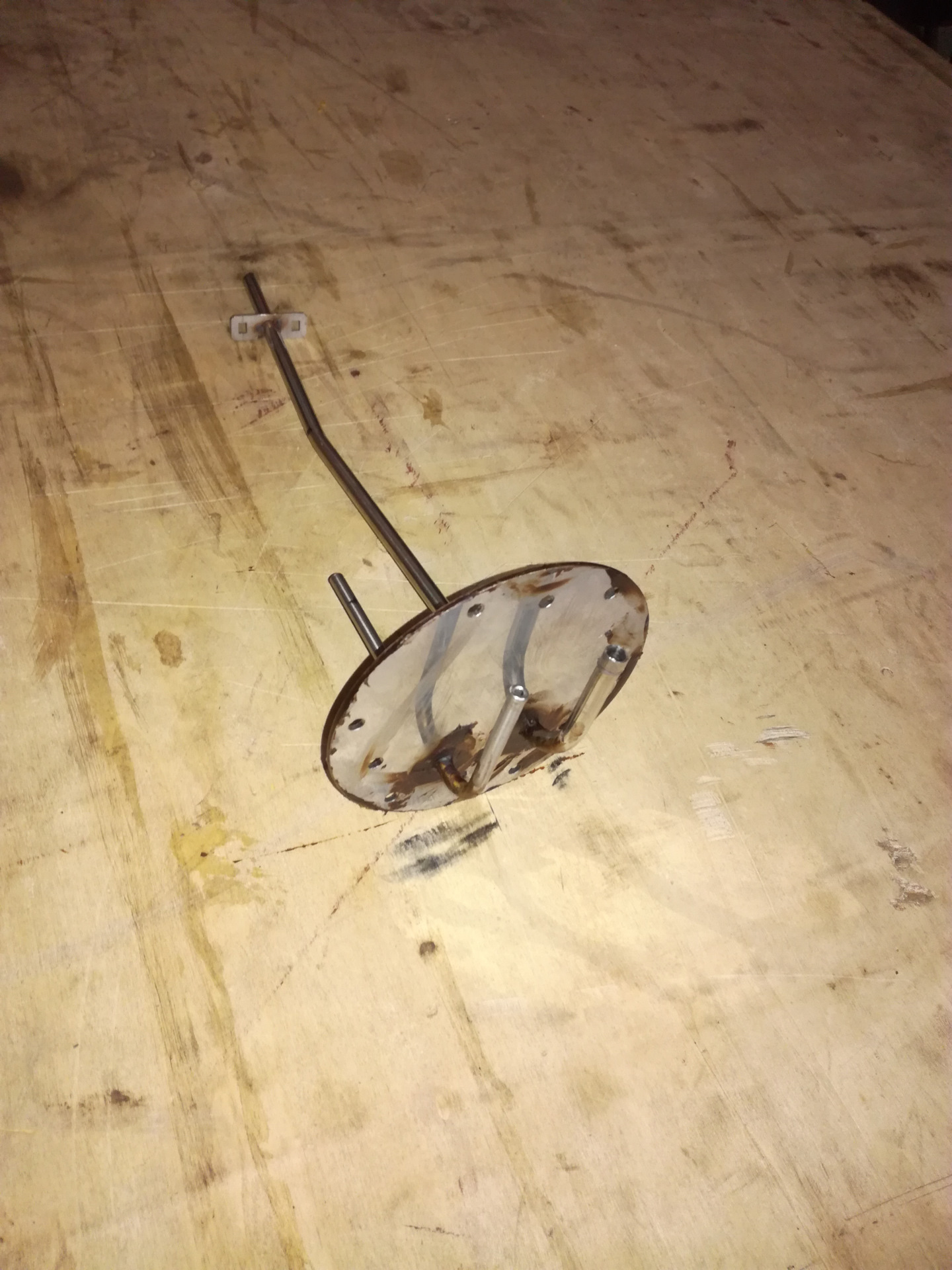 Заборник топливного бака. — Mitsubishi Pajero Sport (1G), 2,5 л, 2008 ...