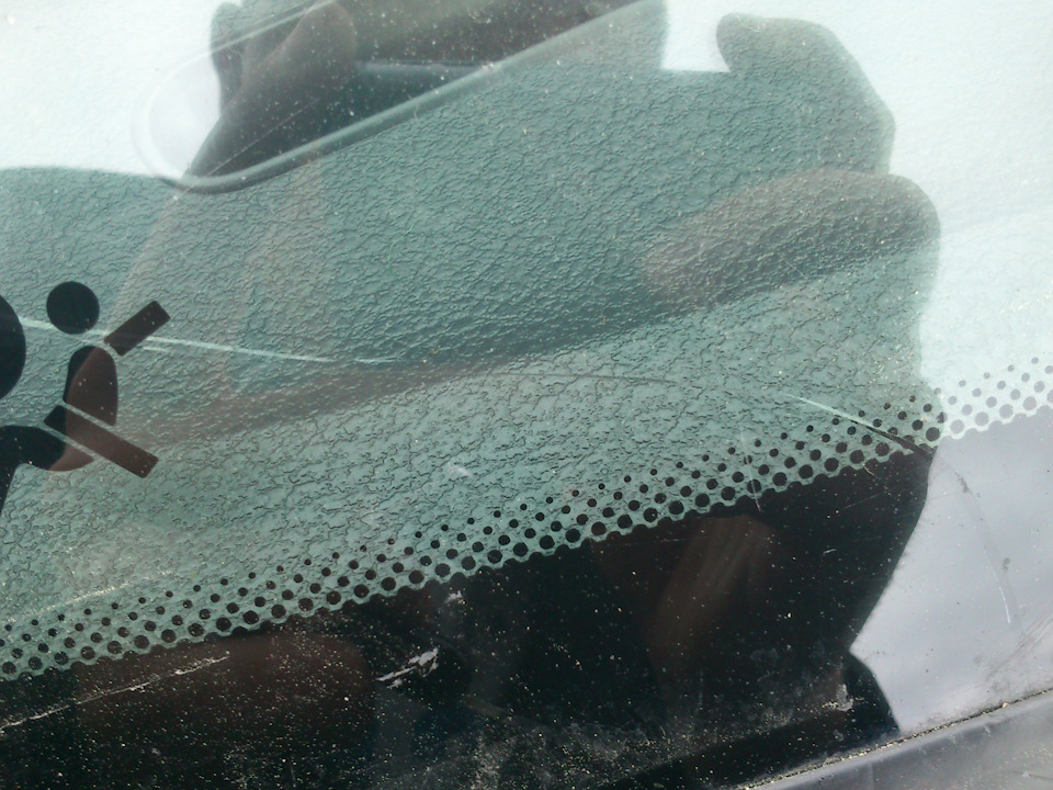 Остановка трещины на лобовом — пустая трата денег — Renault Symbol, 1,4 ...