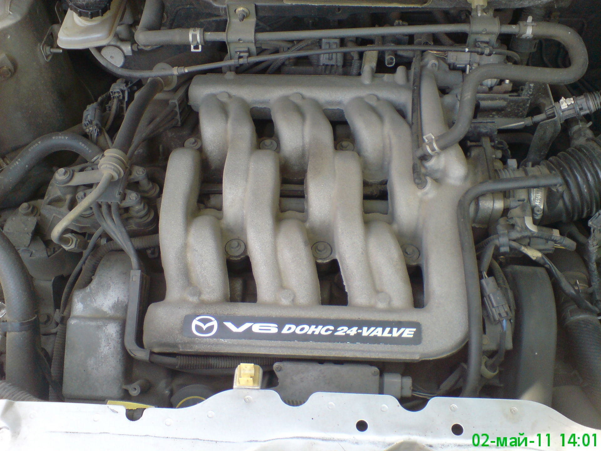 Двигатель мазда мпв бензин. Mazda MPV 2000 2.5 мотор. Двигатель Мазда МПВ 2.5. Мазда MPV 2 номер двигателя 2.5. Mazda MPV 2001 двигатель.