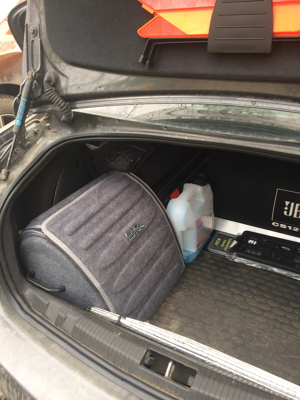 Фото в бортжурнале Opel Astra H