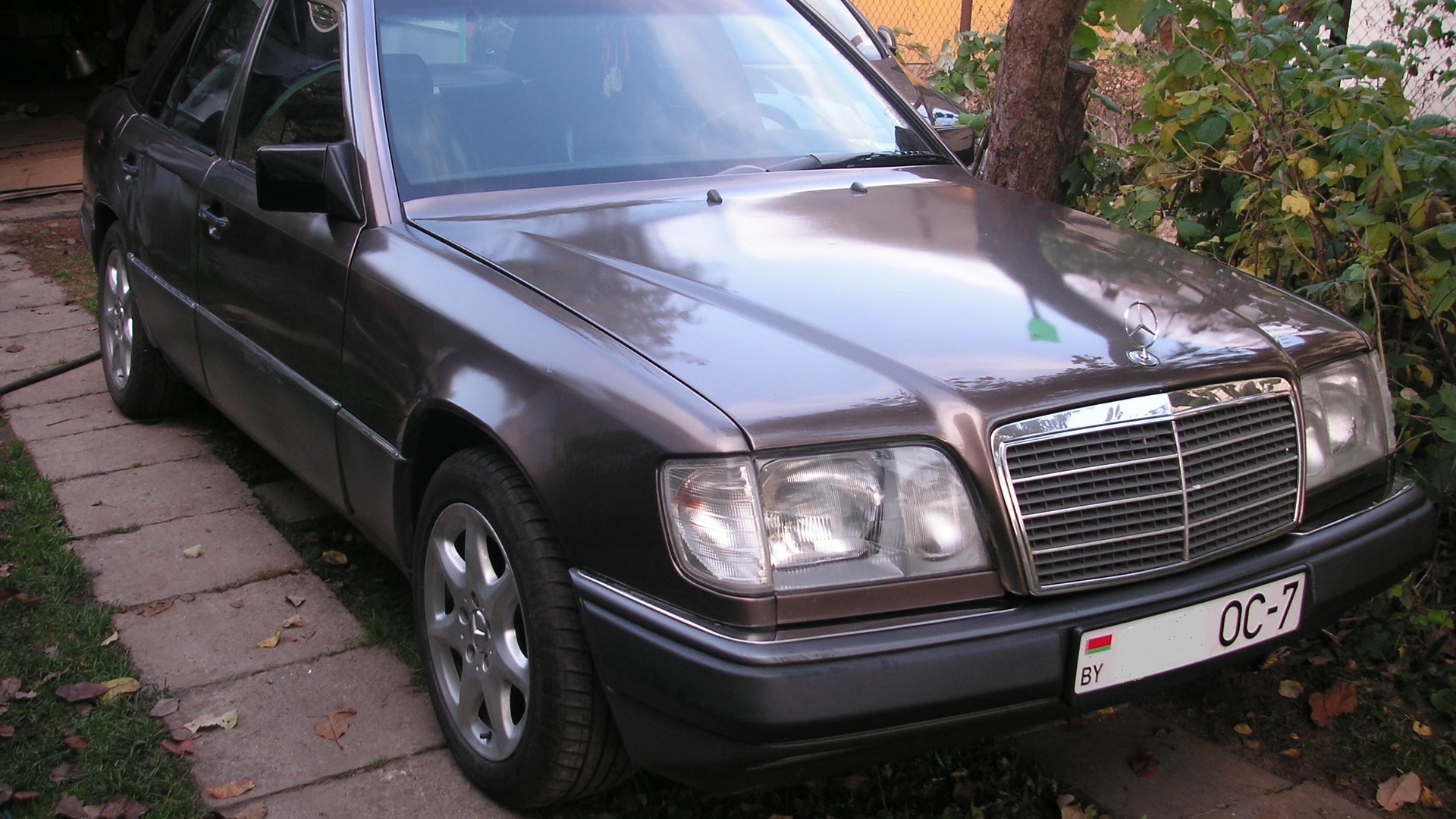 Mercedes-Benz E-class (W124) 2.6 бензиновый 1991 | 2.6 АКПП на DRIVE2