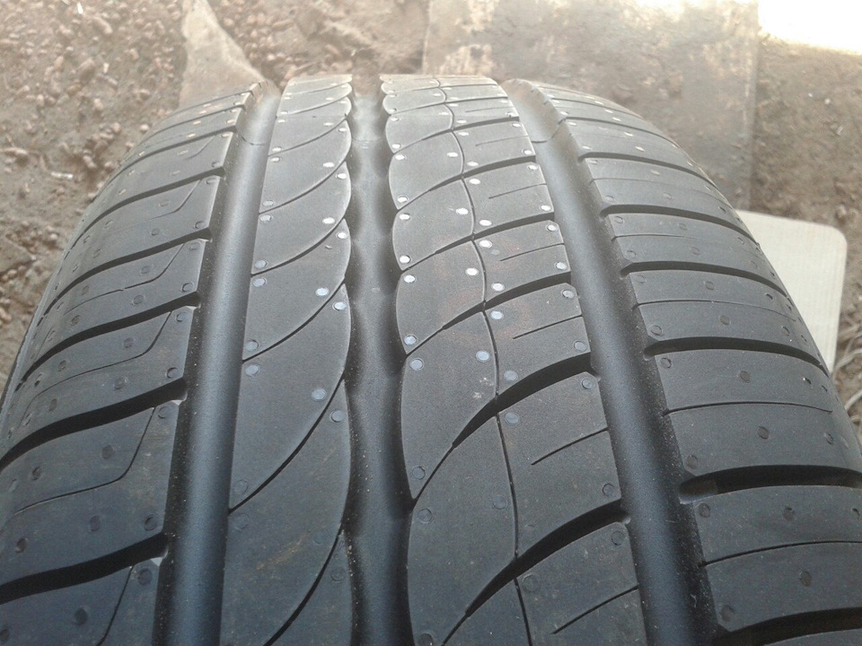 Протектор Pirelli Cinturato P1 (P1cint VerdeE) — Mitsubishi Lancer X. Запчасти на фото: Pirelli Cinturato P1 Verde