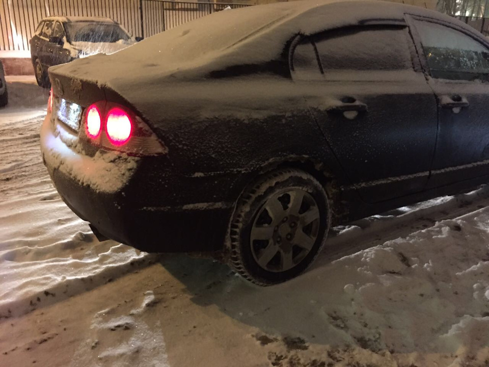 Фото в бортжурнале Honda Civic 4D (8G)