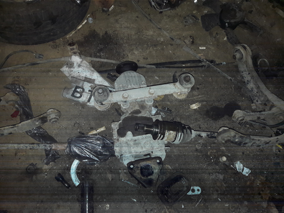 Редуктор с приводами и рычагами — Mitsubishi Lancer IX