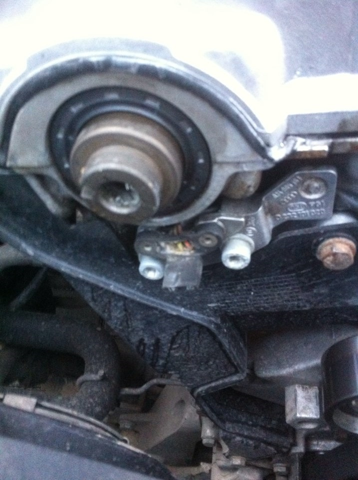 G40 датчик холла — Audi S4 (C4), 2,2 л, 1994 года | визит на сервис ...