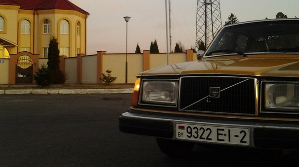 Volvo 244
