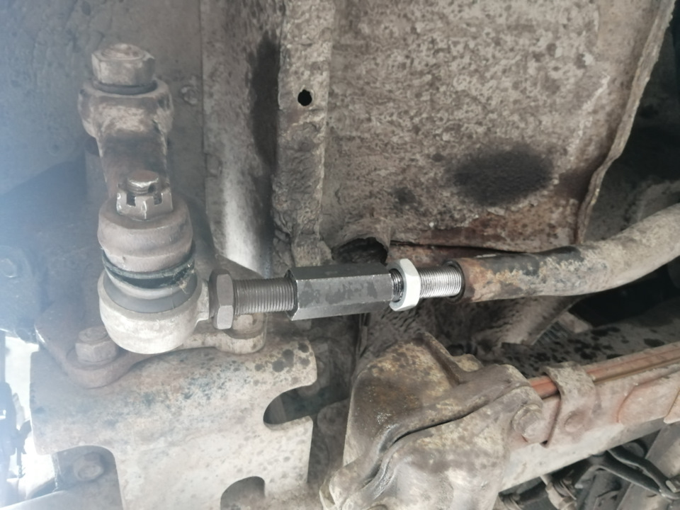 А вам страшно, когда руль крутится, а колеса нет? — УАЗ 390995, 2,6 л ...