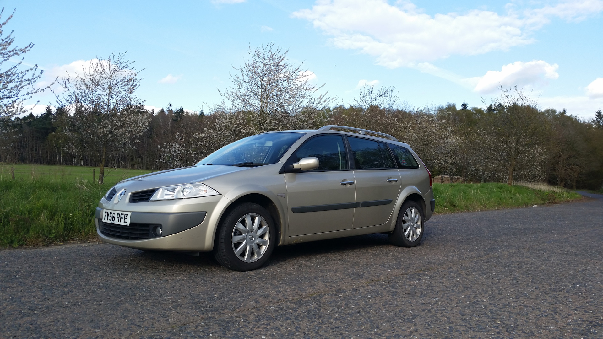 Renault Megane II 1.9 дизельный 2007 | Первое авто в Англии на DRIVE2