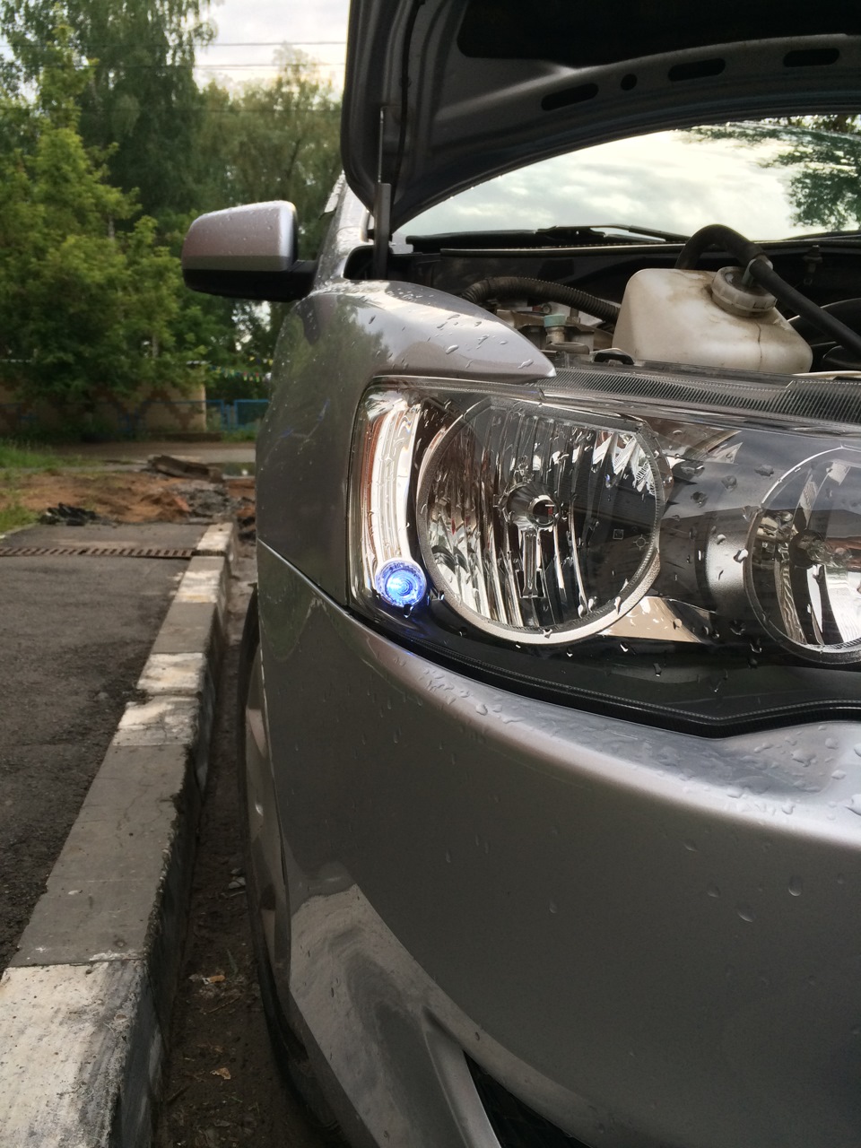 Купил светодиодные лампочки на габариты вместо стандартных — Mitsubishi ...