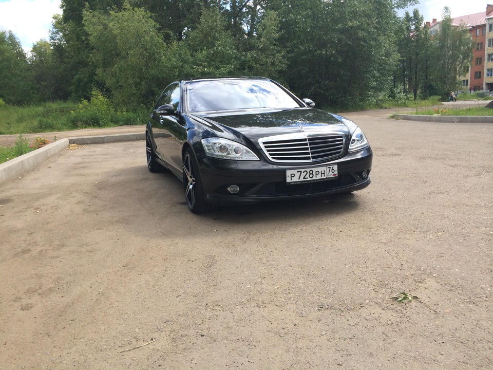 Фото в бортжурнале Mercedes-Benz S-class (W221)