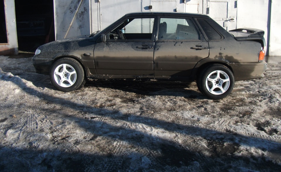 Летняя резина — Lada 2115, 1,5 л, 2006 года | шины | DRIVE2