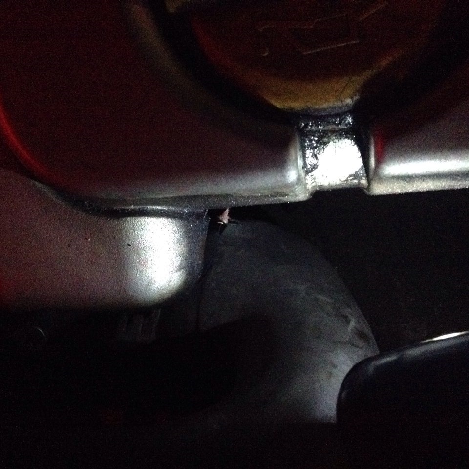 Лопнул верхний шланг радиатора — Opel Astra G, 1,6 л., 2003 года ...