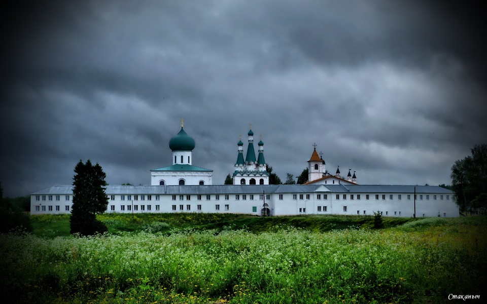 Монастырь Александра Свирского зимой